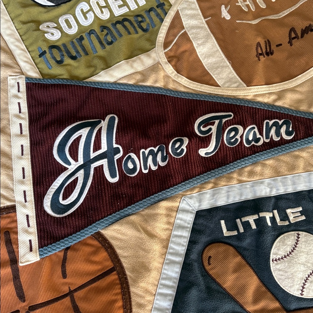 Sports-Themed Kids Quilt - Picture 4 of 8